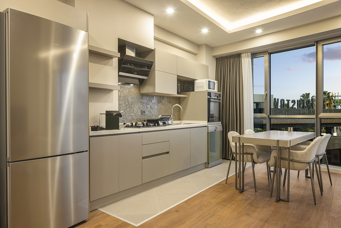 Family Executive Suite / 2 BR