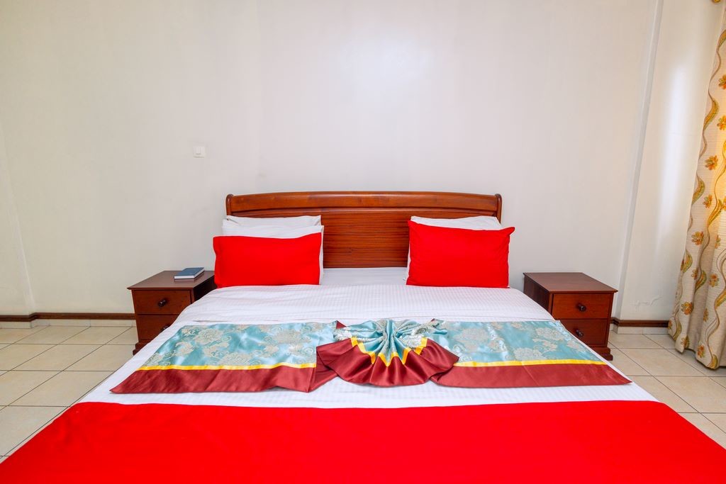 Apartment with Double Rooms with Balcony 