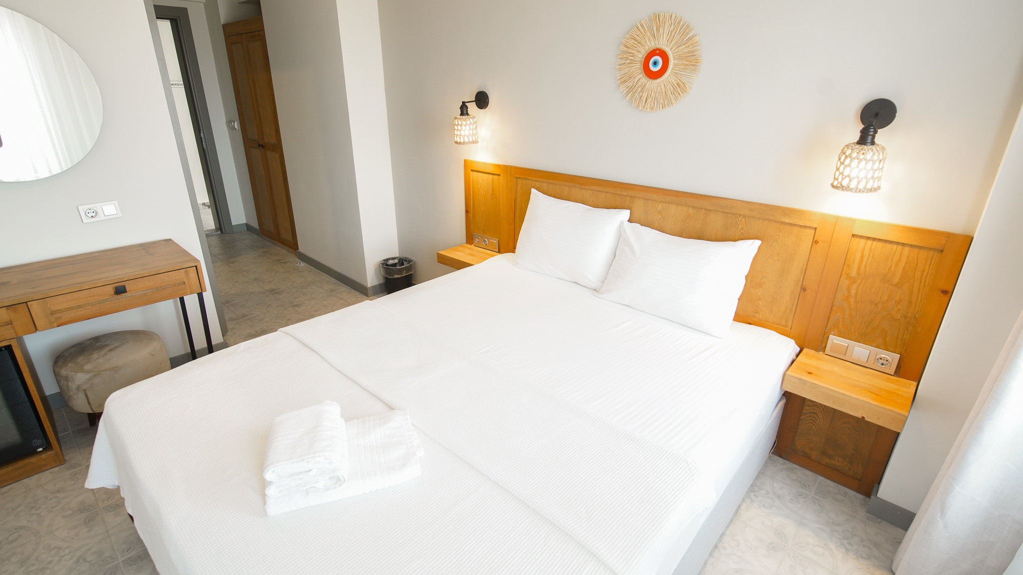 Standart Çift Kişilik Oda Deniz Manzaralı