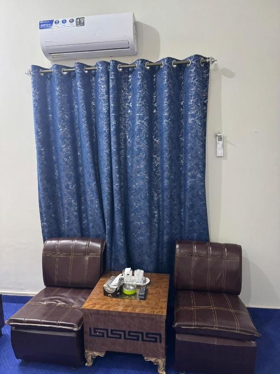 Single Deluxe Room