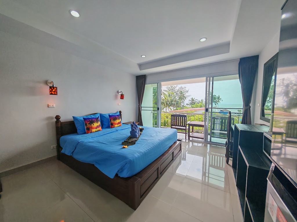 LB: Superior Room (3d floor)