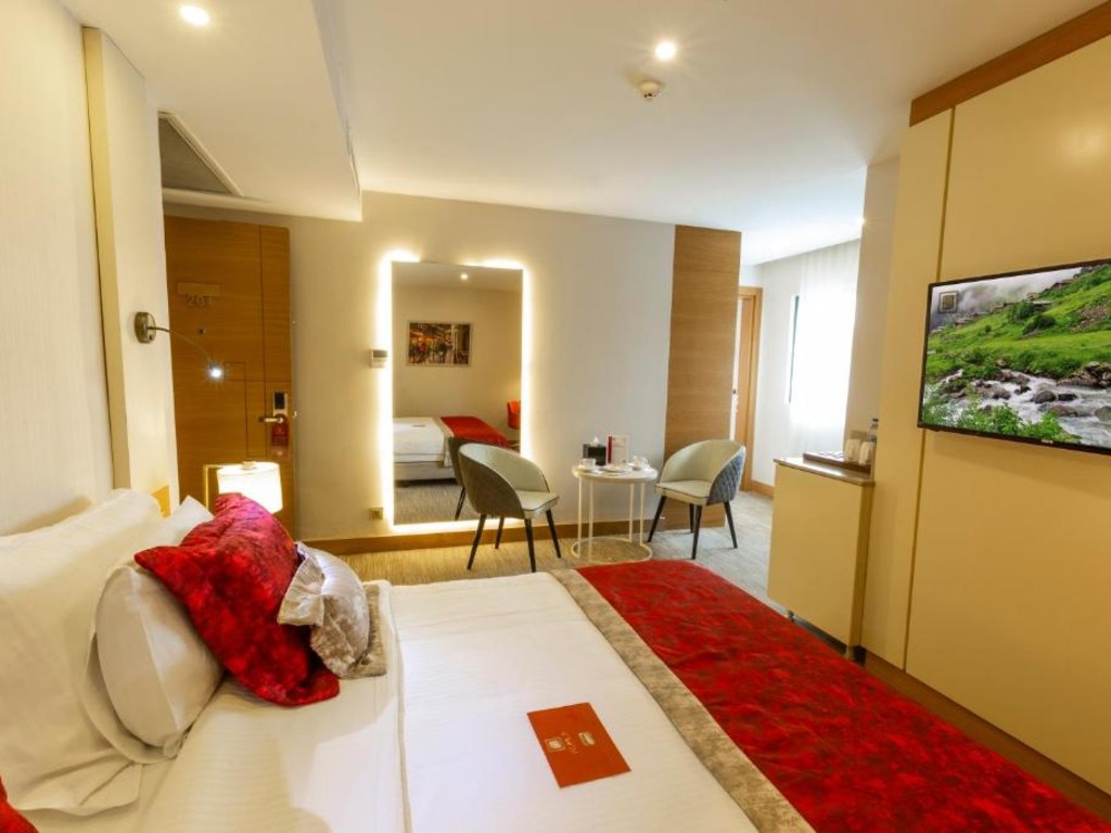 Standart Çift Kişilik veya İki Yataklı Oda