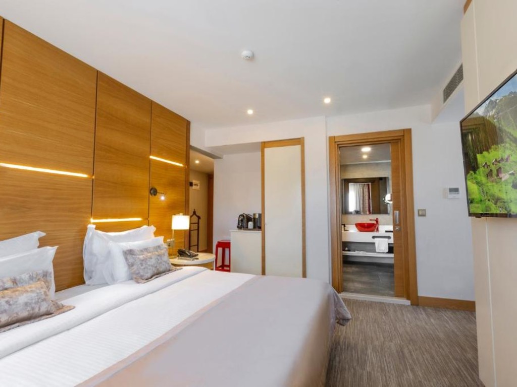 Superior Çift Kişilik veya İki Yataklı Oda Deniz Manzaralı