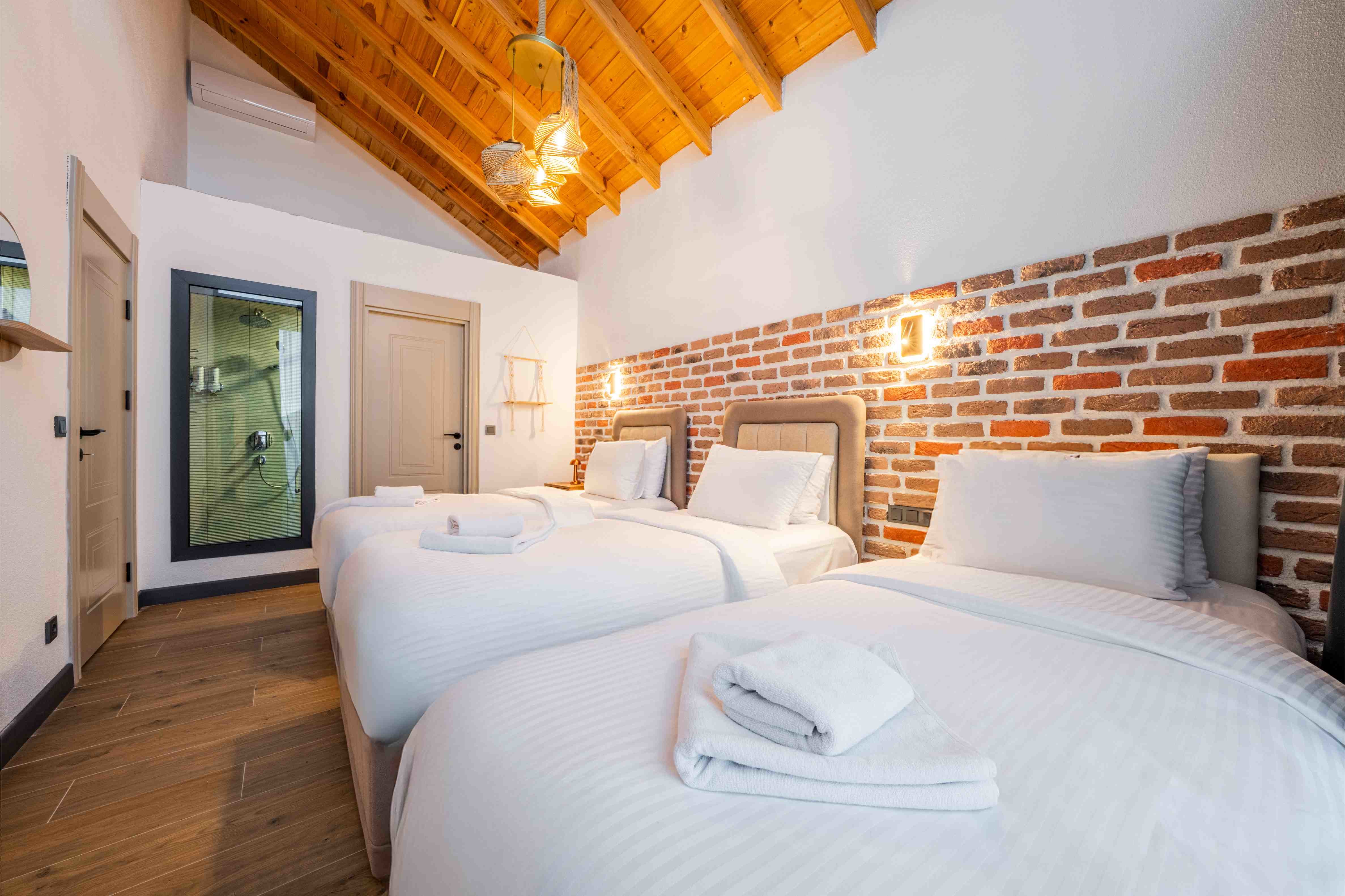 PREMIUM VİLLA FALCON CREST