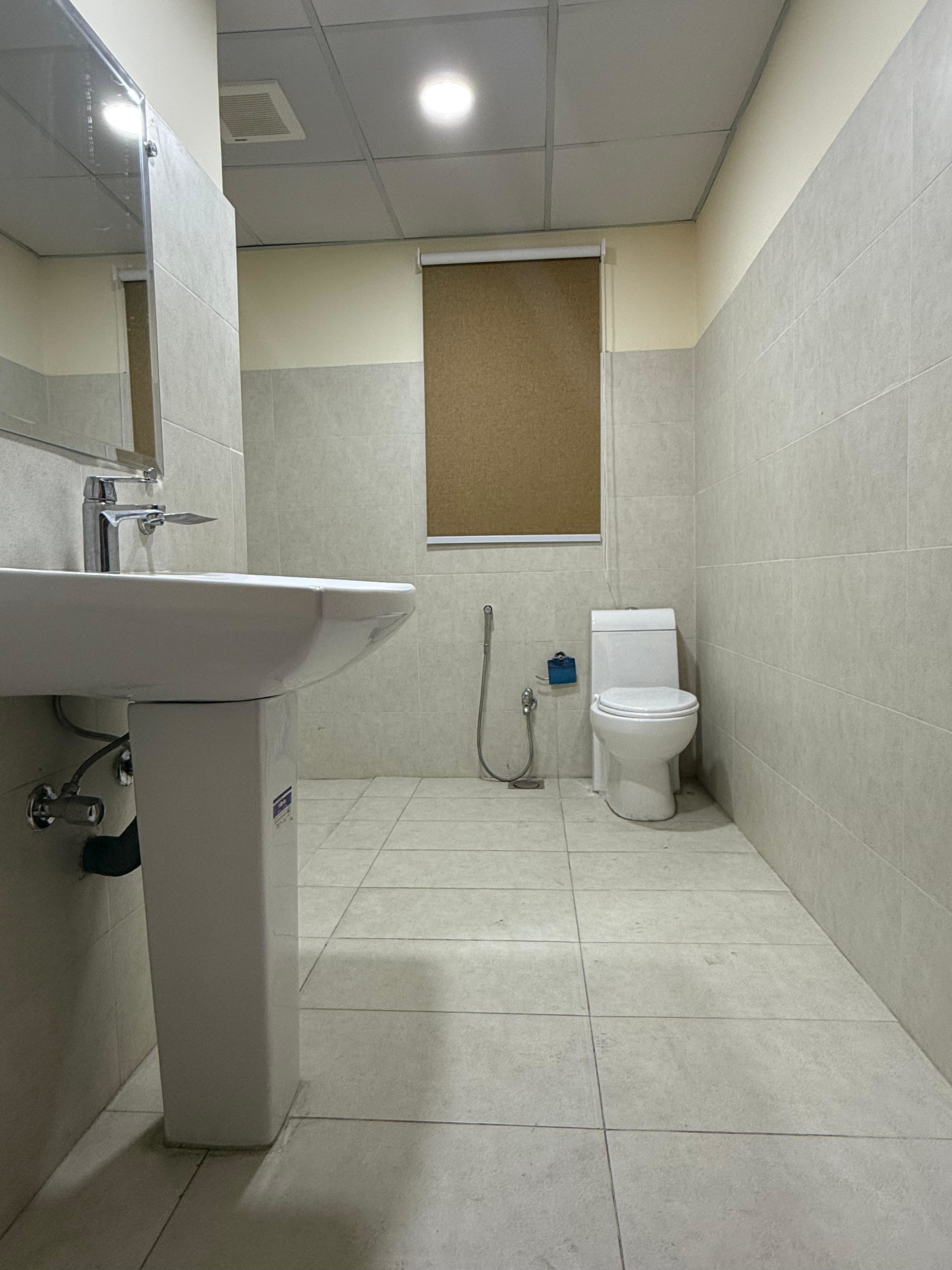 Luxury 1 Bedroom Apartment Gulberg