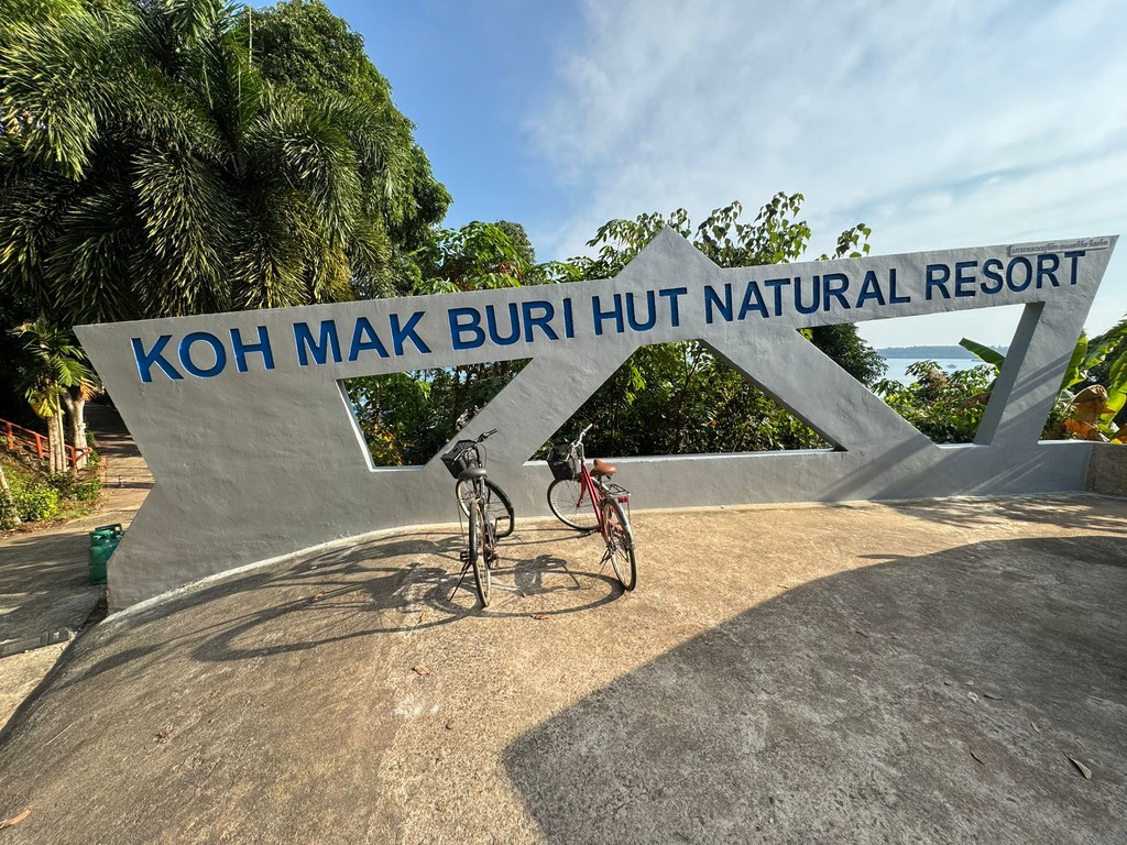 Burihut, Kohmak, Trat city
