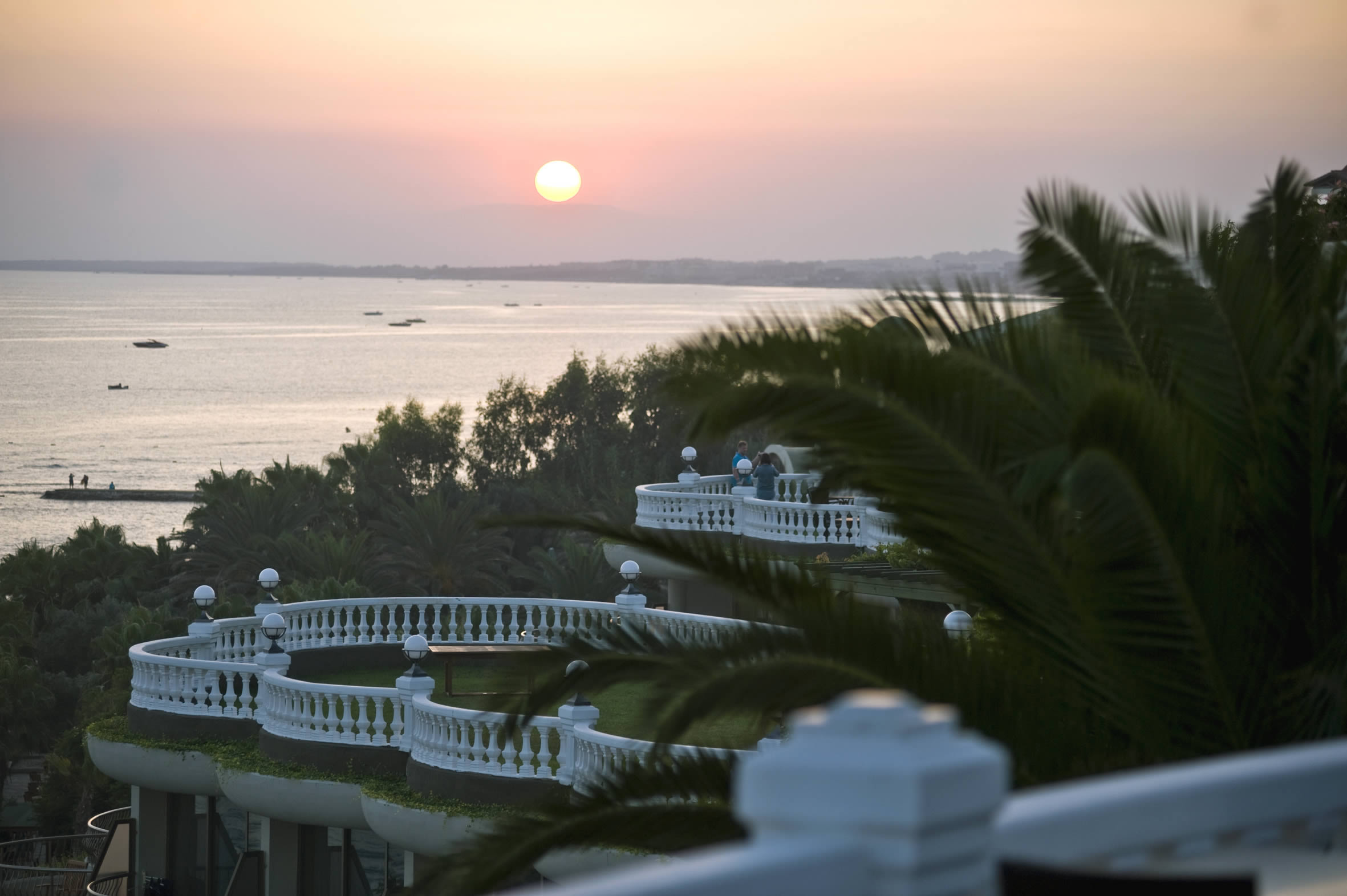 Crystal Hotels